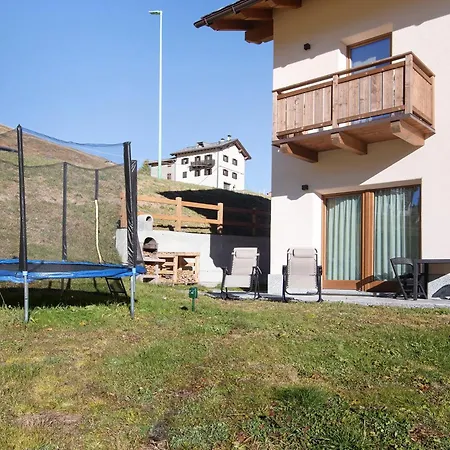 Lägenhet Nido Tra Le Valli Livigno